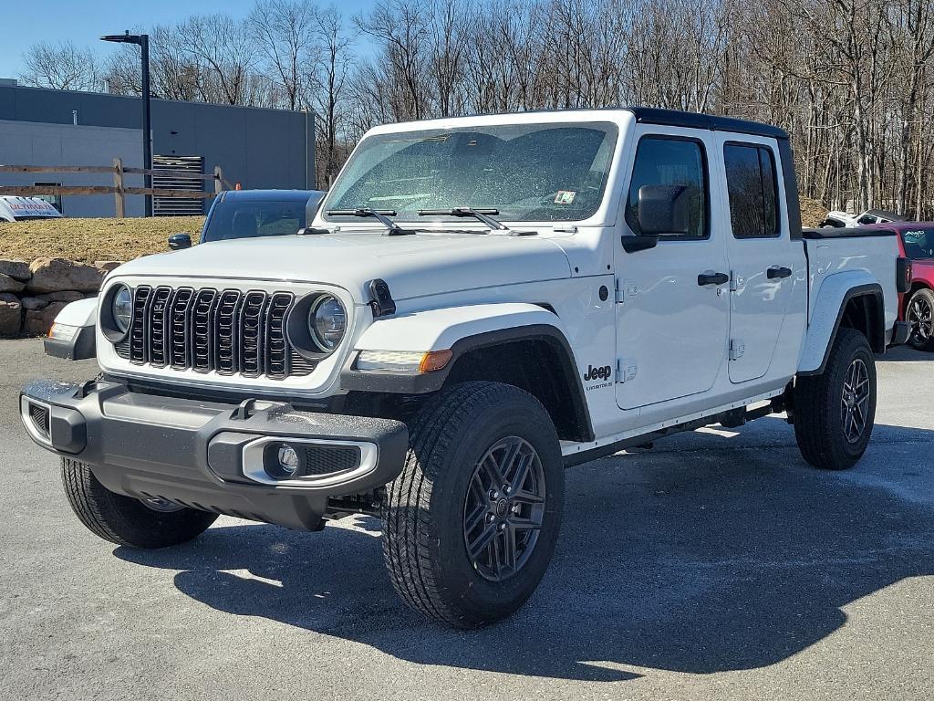 new 2024 Jeep Gladiator car, priced at $52,316