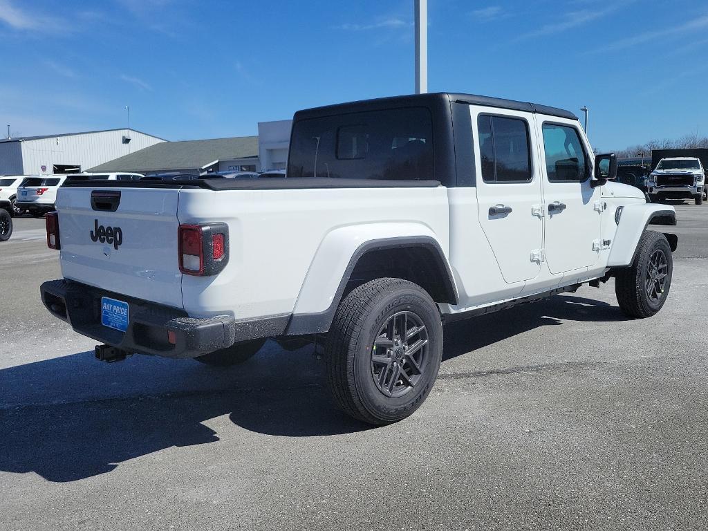 new 2024 Jeep Gladiator car, priced at $52,316