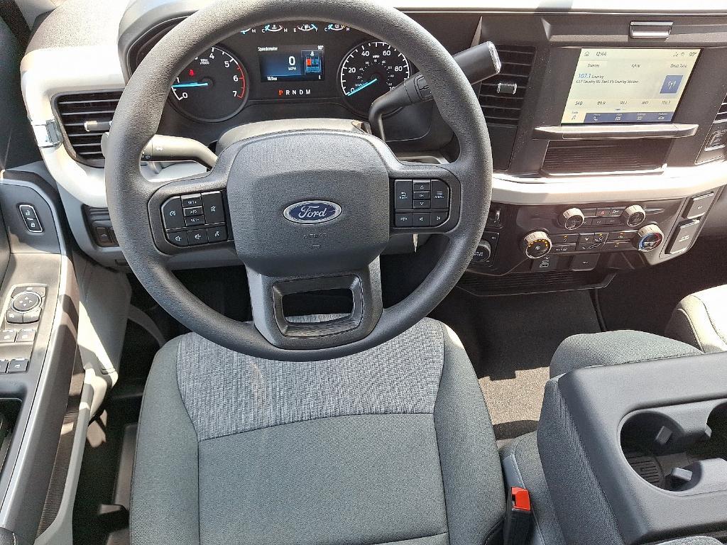 new 2025 Ford F-250 car, priced at $59,228