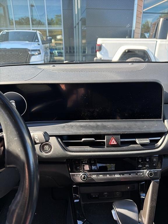 used 2024 Kia Seltos car, priced at $23,935