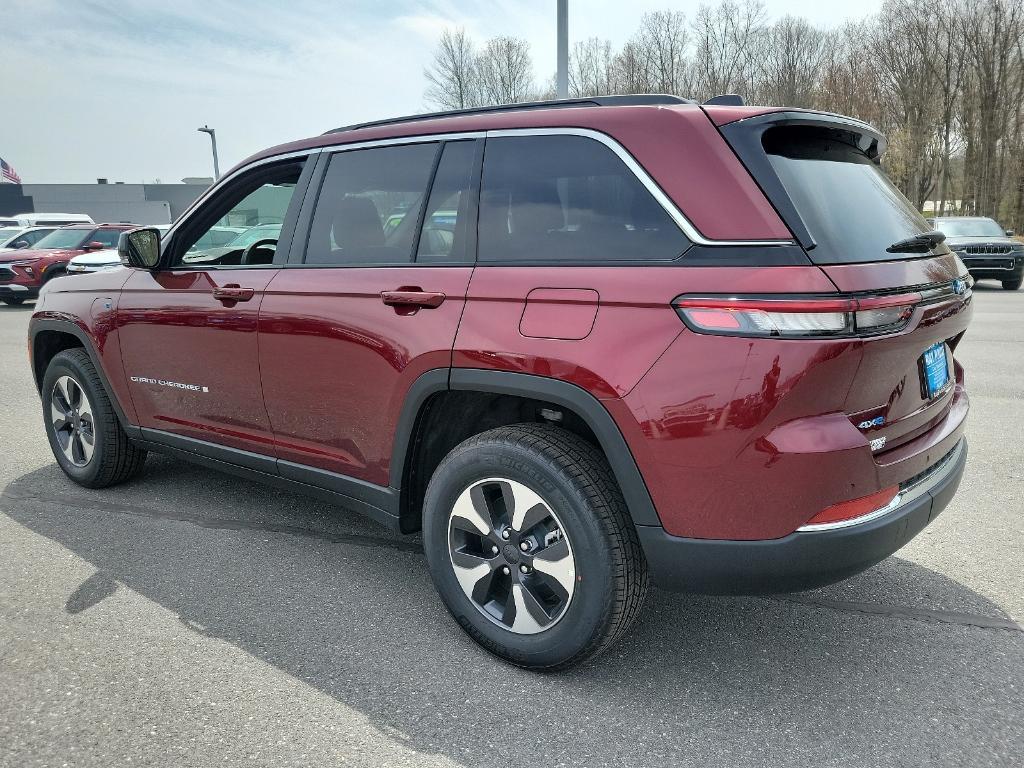 new 2024 Jeep Grand Cherokee 4xe car, priced at $61,271