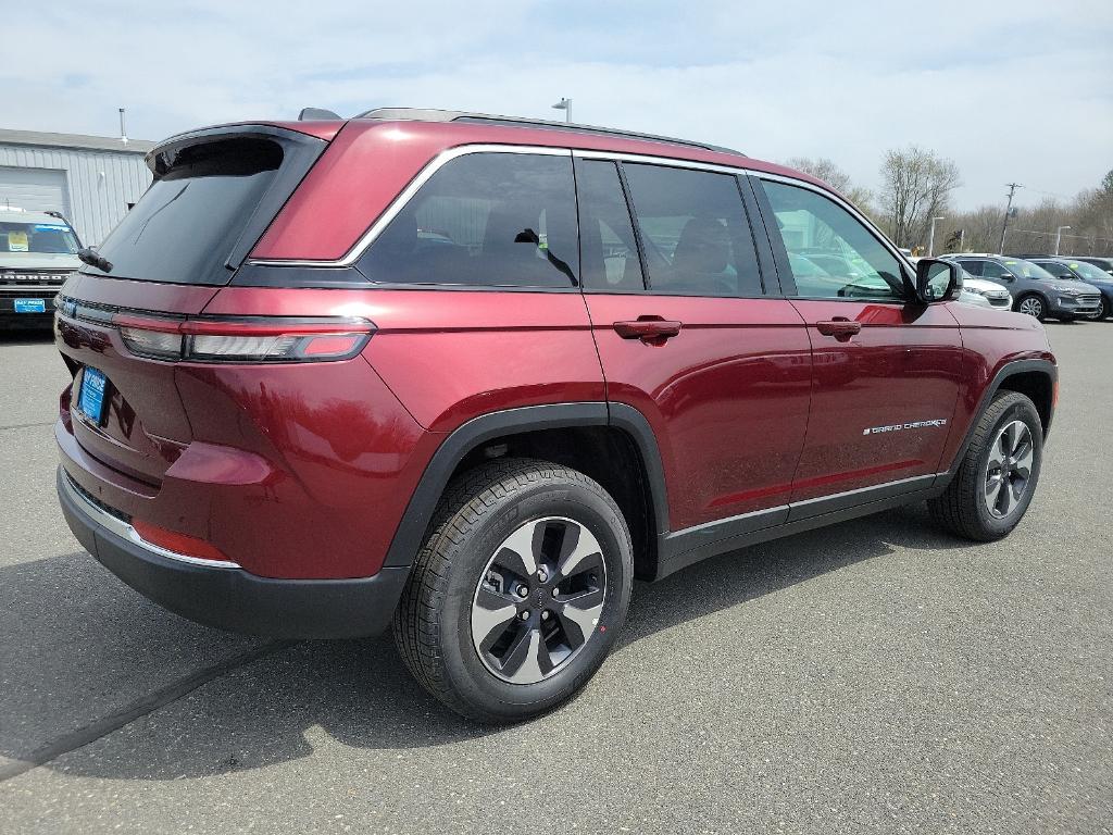 new 2024 Jeep Grand Cherokee 4xe car, priced at $61,271