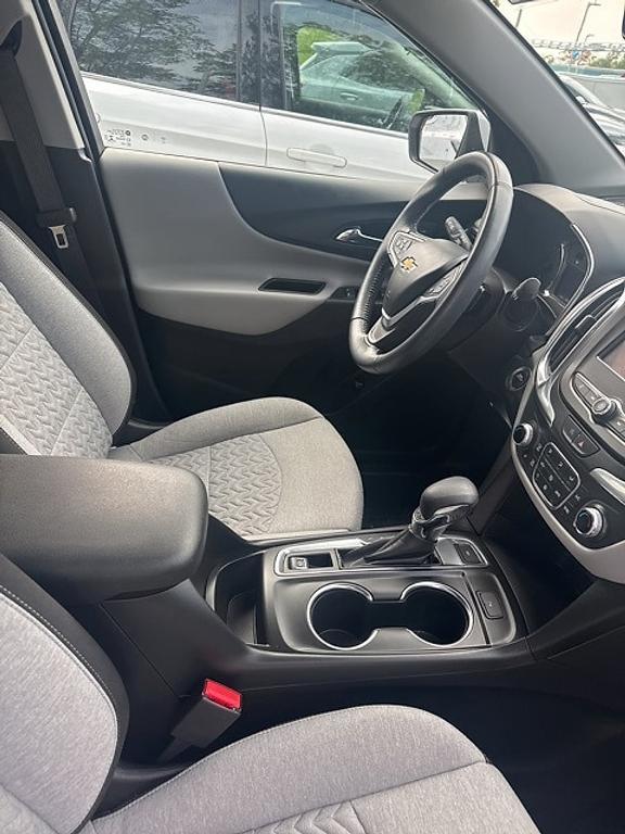 used 2022 Chevrolet Equinox car, priced at $22,726