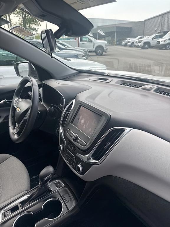 used 2022 Chevrolet Equinox car, priced at $22,726