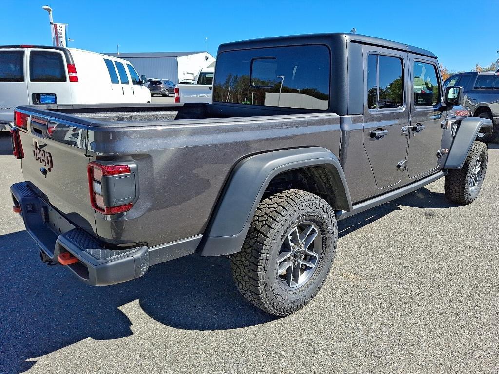 new 2025 Jeep Gladiator car, priced at $58,186