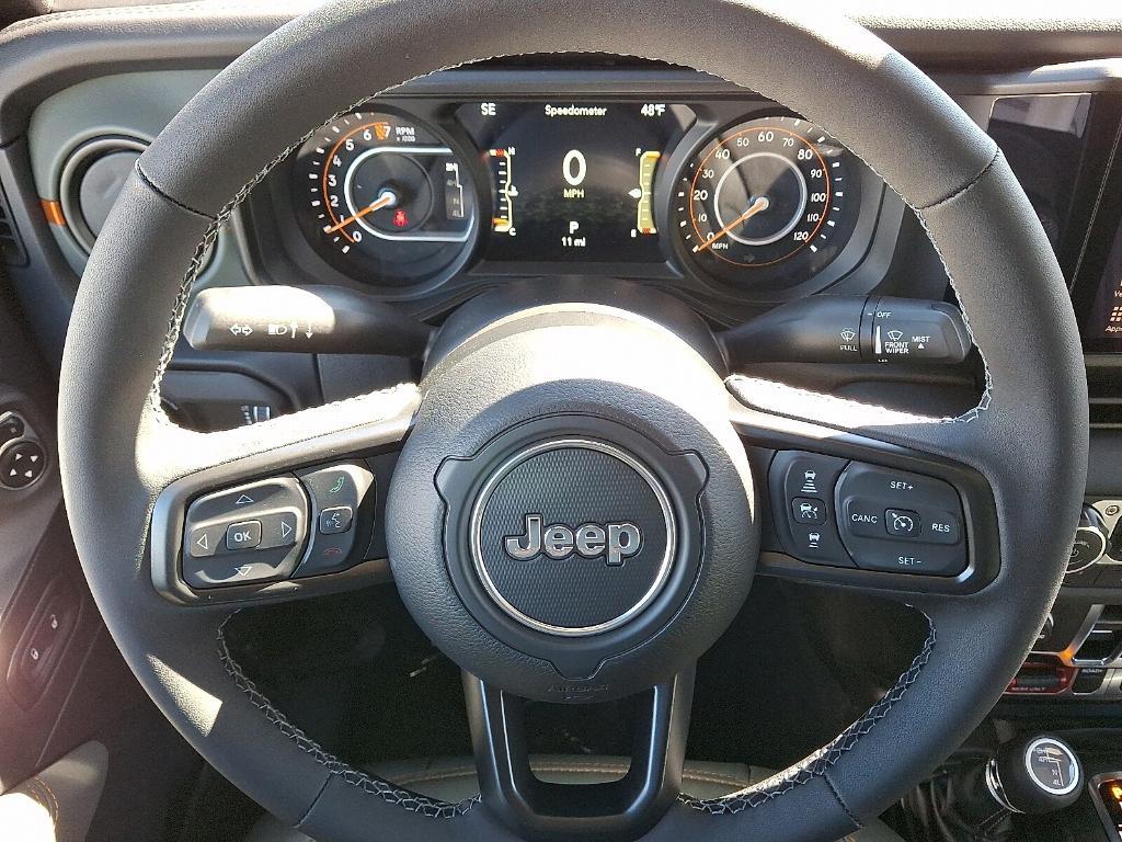 new 2025 Jeep Gladiator car, priced at $58,186