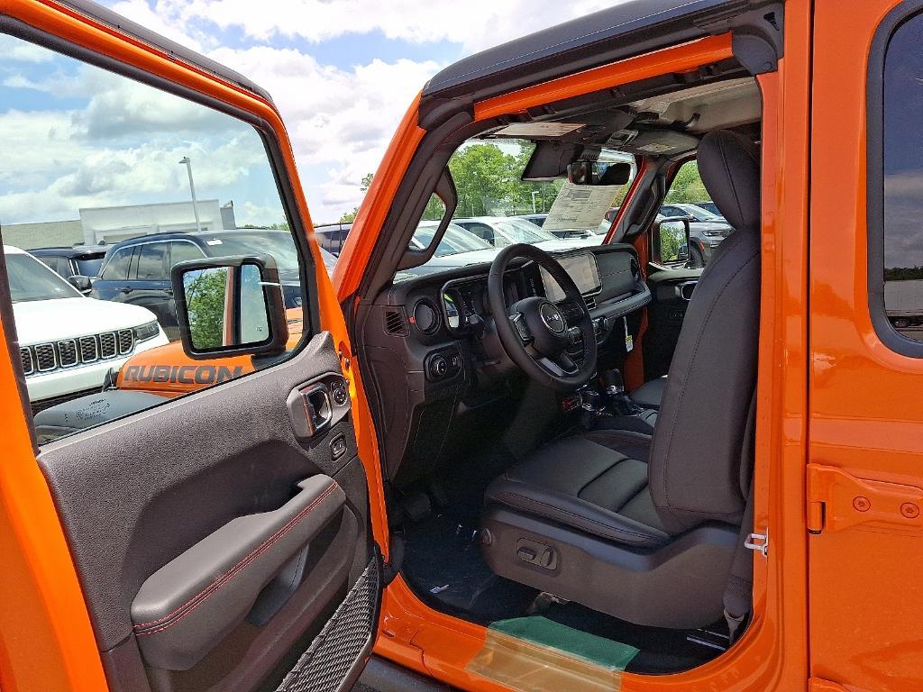 new 2025 Jeep Gladiator car, priced at $58,228