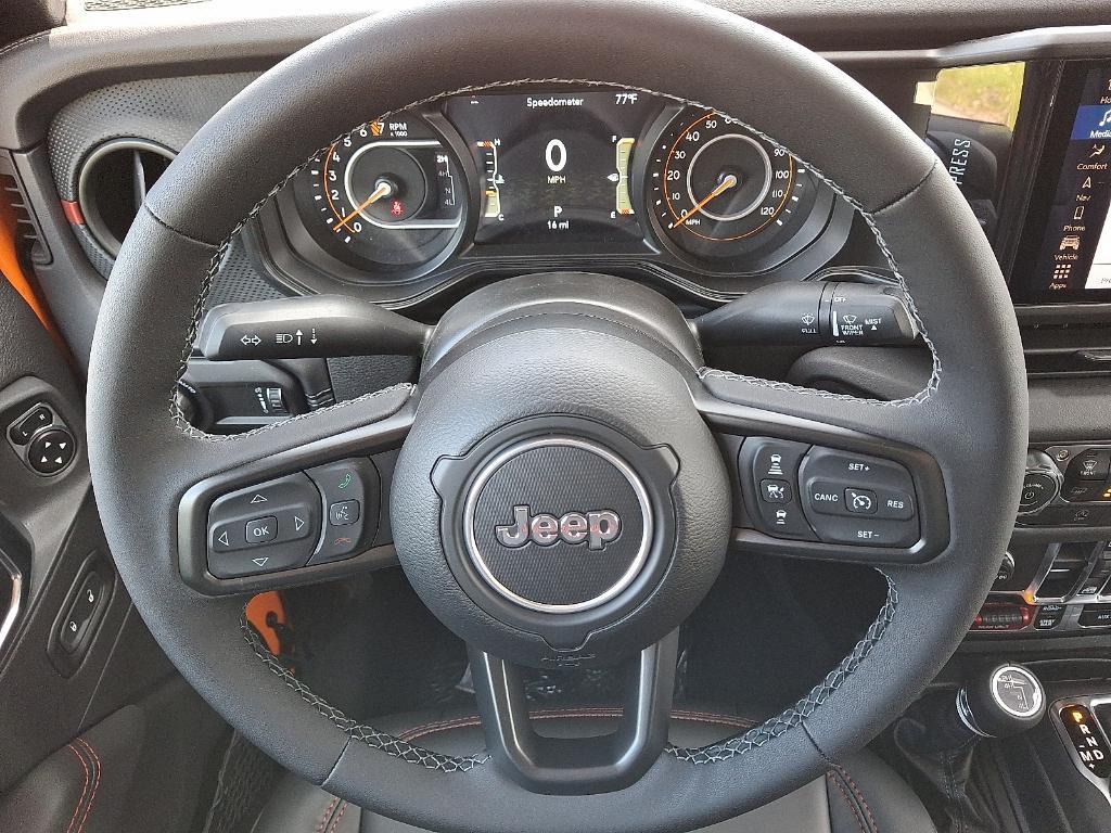 new 2025 Jeep Gladiator car, priced at $58,228