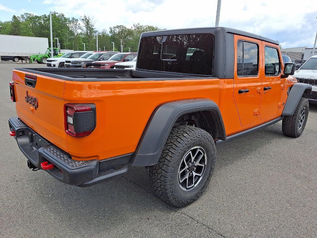 new 2025 Jeep Gladiator car, priced at $58,228