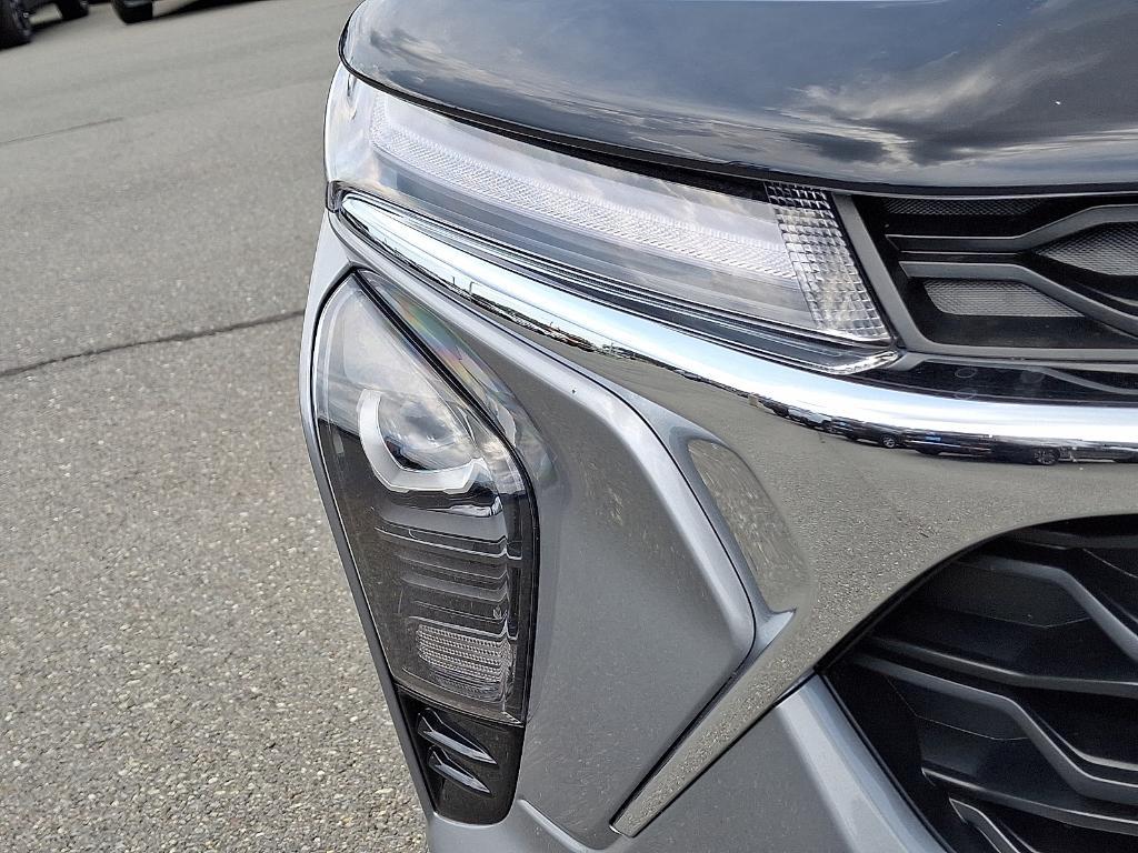 used 2024 Chevrolet Trax car, priced at $21,878