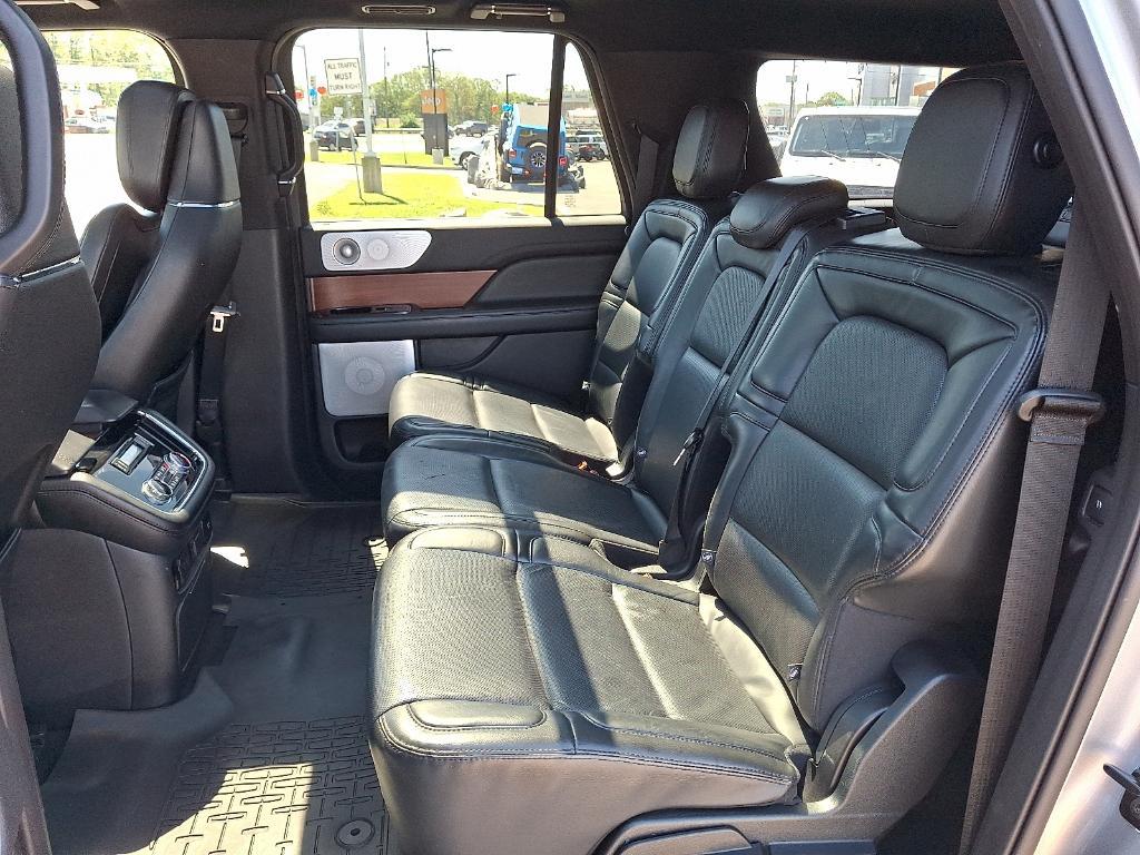 used 2020 Lincoln Navigator L car, priced at $35,933