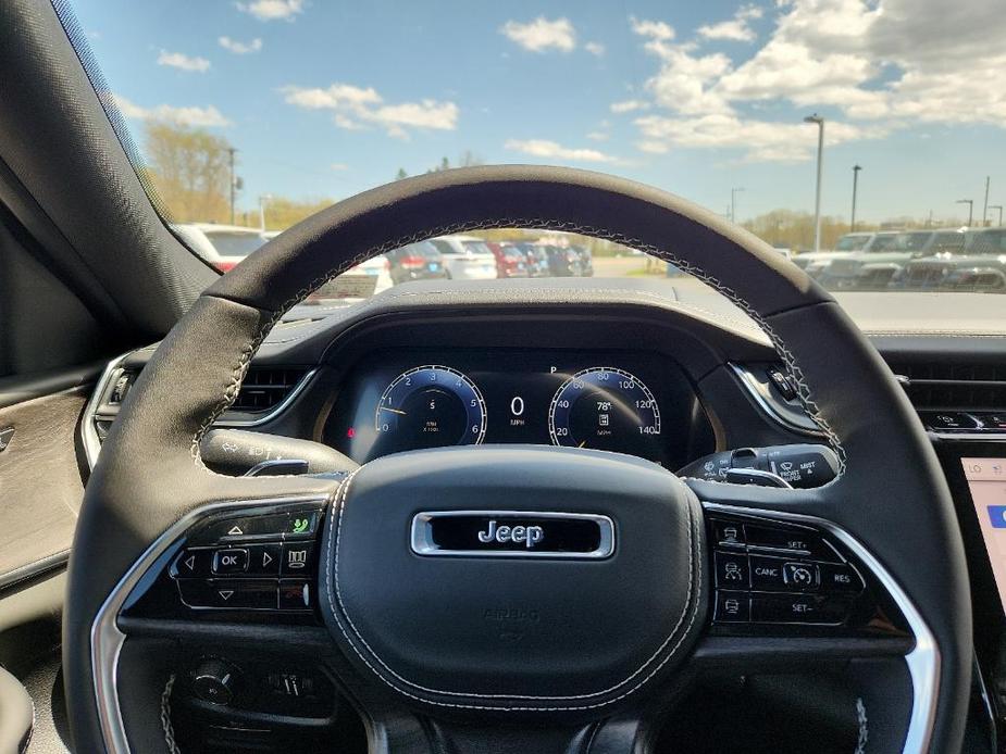 new 2024 Jeep Grand Cherokee car, priced at $64,363