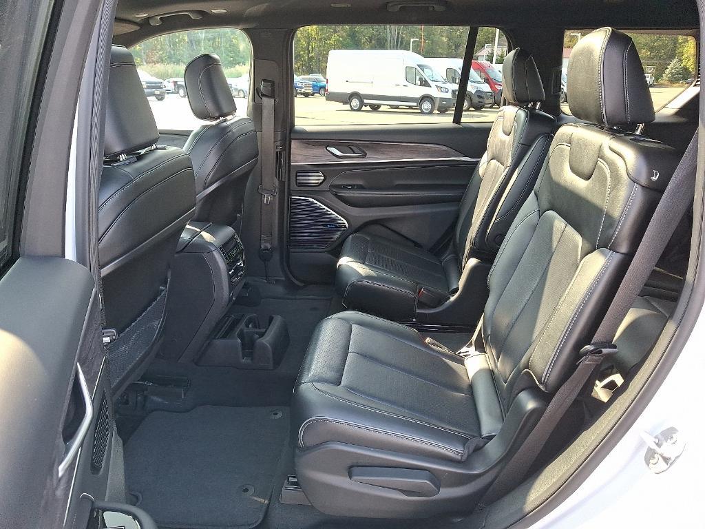 used 2023 Jeep Grand Cherokee L car, priced at $40,203