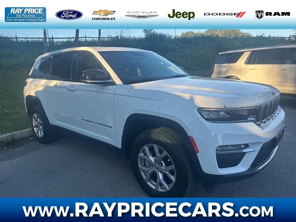 used 2022 Jeep Grand Cherokee car, priced at $31,893