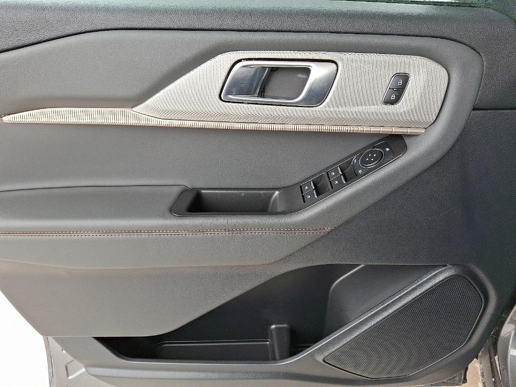 used 2025 Ford Explorer car, priced at $41,988