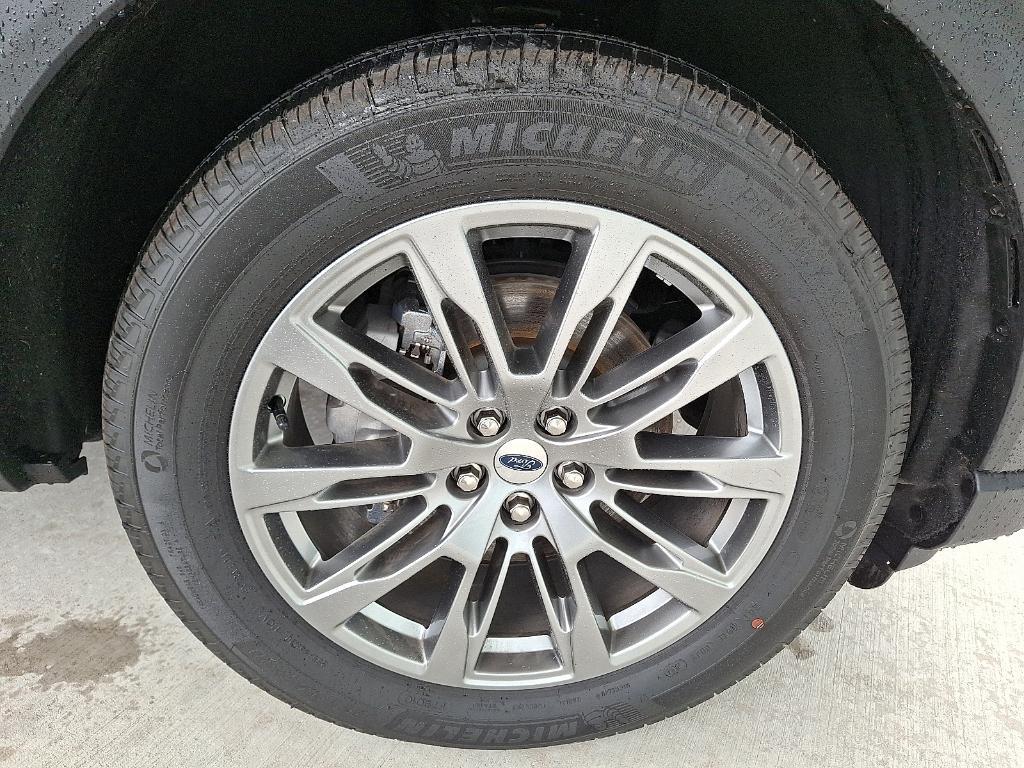 used 2025 Ford Explorer car, priced at $41,988
