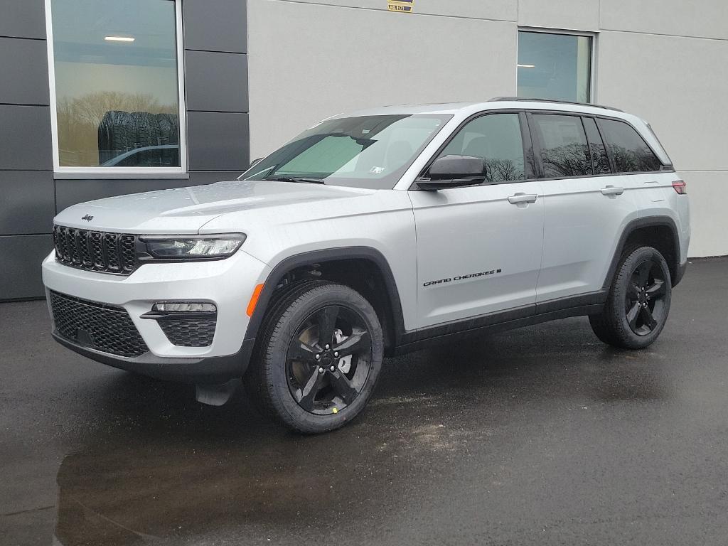 new 2024 Jeep Grand Cherokee car, priced at $54,118