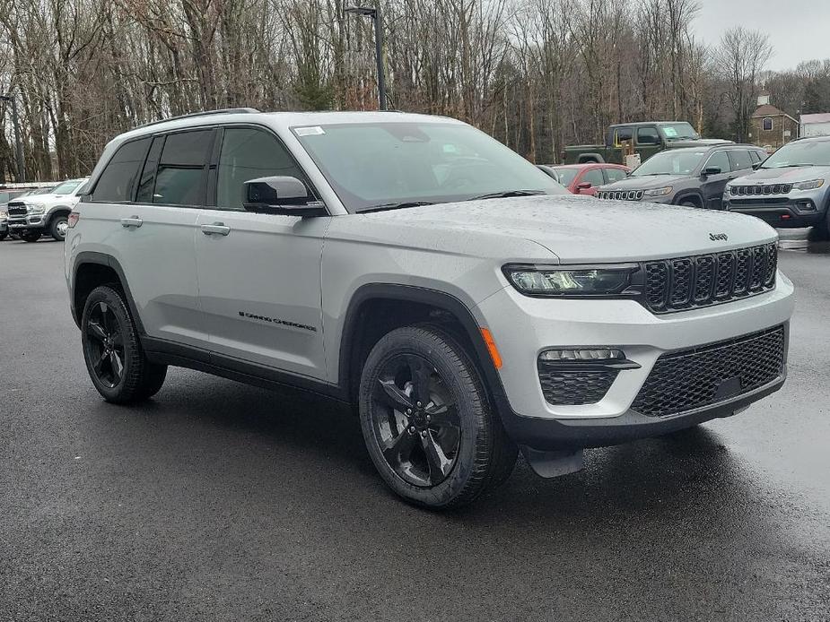 new 2024 Jeep Grand Cherokee car, priced at $54,118