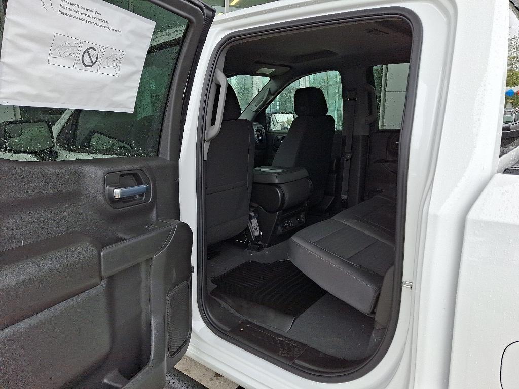 new 2025 Chevrolet Silverado 1500 car, priced at $52,535