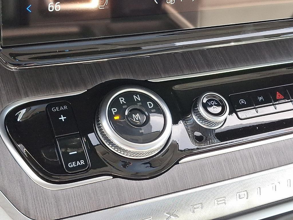 new 2025 Ford Expedition Max car, priced at $93,740