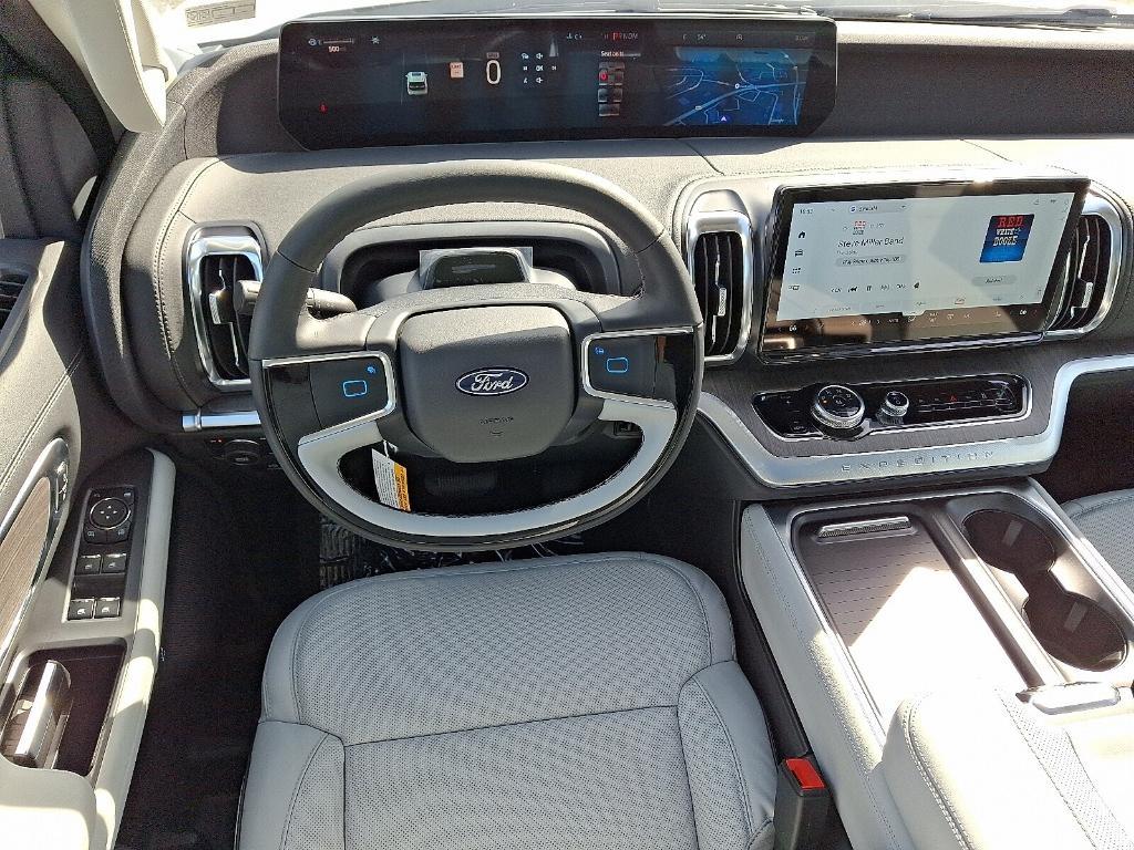 new 2025 Ford Expedition Max car, priced at $93,740