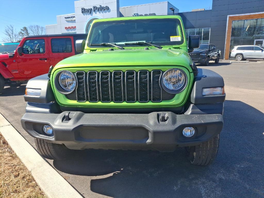 new 2025 Jeep Wrangler car, priced at $38,236