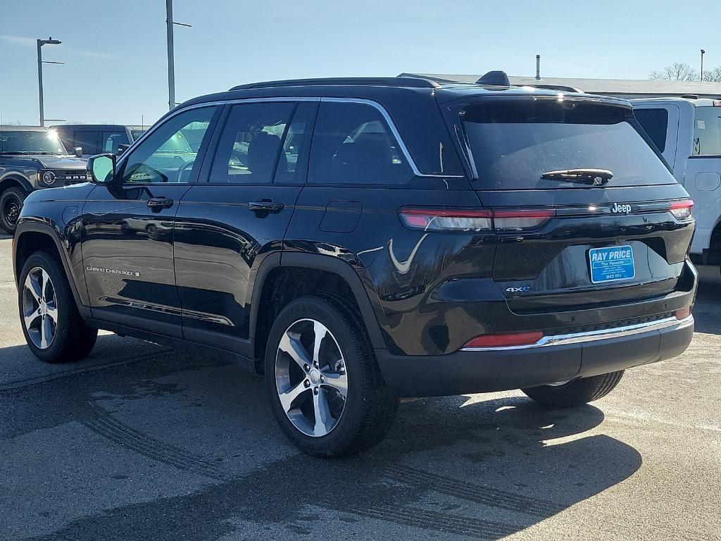 new 2024 Jeep Grand Cherokee 4xe car, priced at $65,233