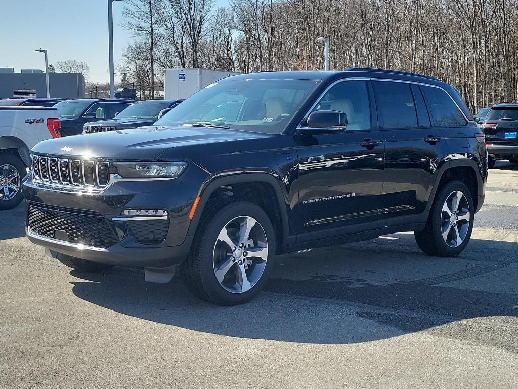 new 2024 Jeep Grand Cherokee 4xe car, priced at $65,233