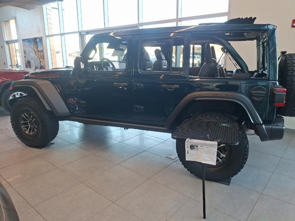 new 2025 Jeep Wrangler car, priced at $66,905