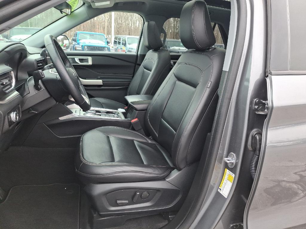 used 2022 Ford Explorer car, priced at $32,829