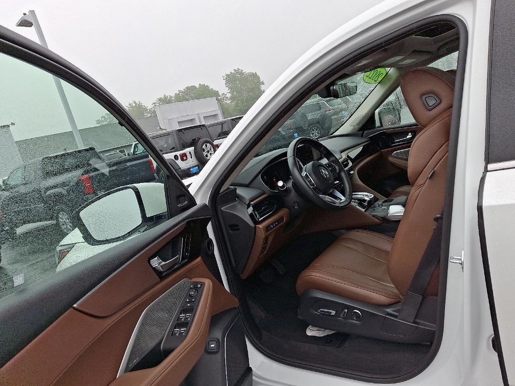 used 2022 Acura MDX car, priced at $37,744