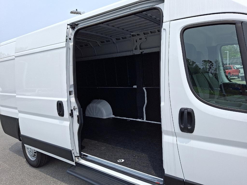 new 2025 Ram ProMaster 3500 car, priced at $66,125