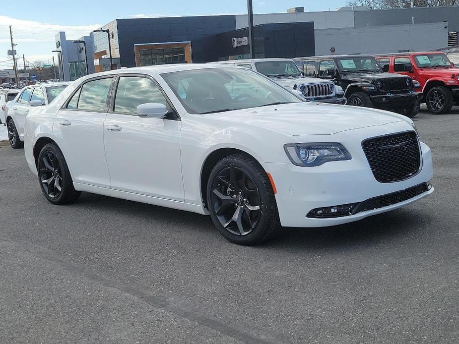 new 2023 Chrysler 300 car, priced at $40,999