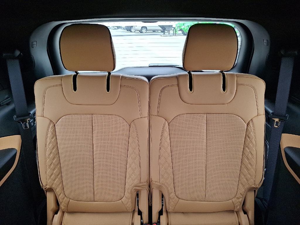 new 2025 Jeep Grand Cherokee L car, priced at $68,132
