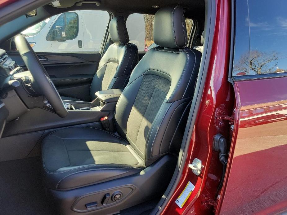 new 2024 Jeep Grand Cherokee L car, priced at $48,138