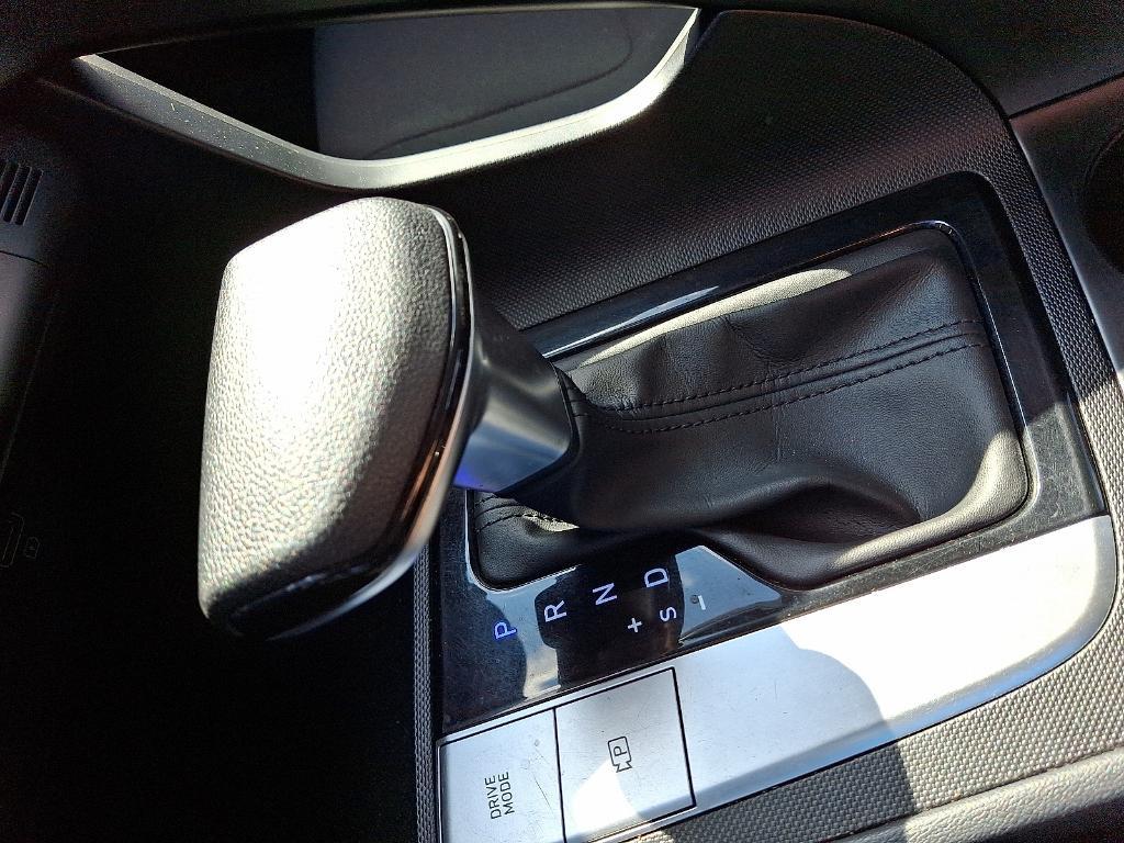 used 2022 Hyundai Elantra car, priced at $18,303