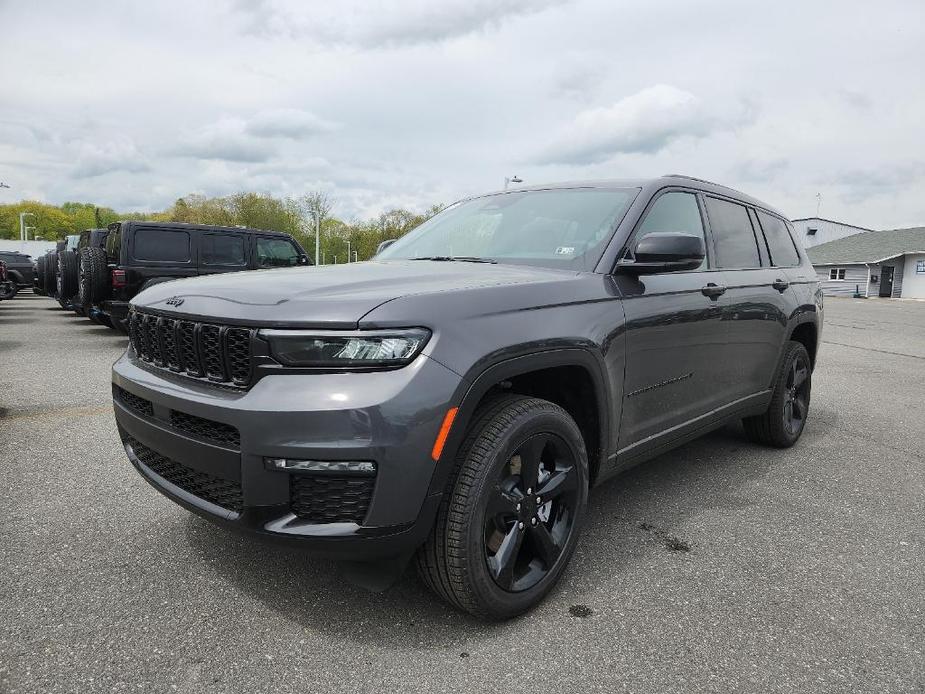 new 2024 Jeep Grand Cherokee L car, priced at $53,776