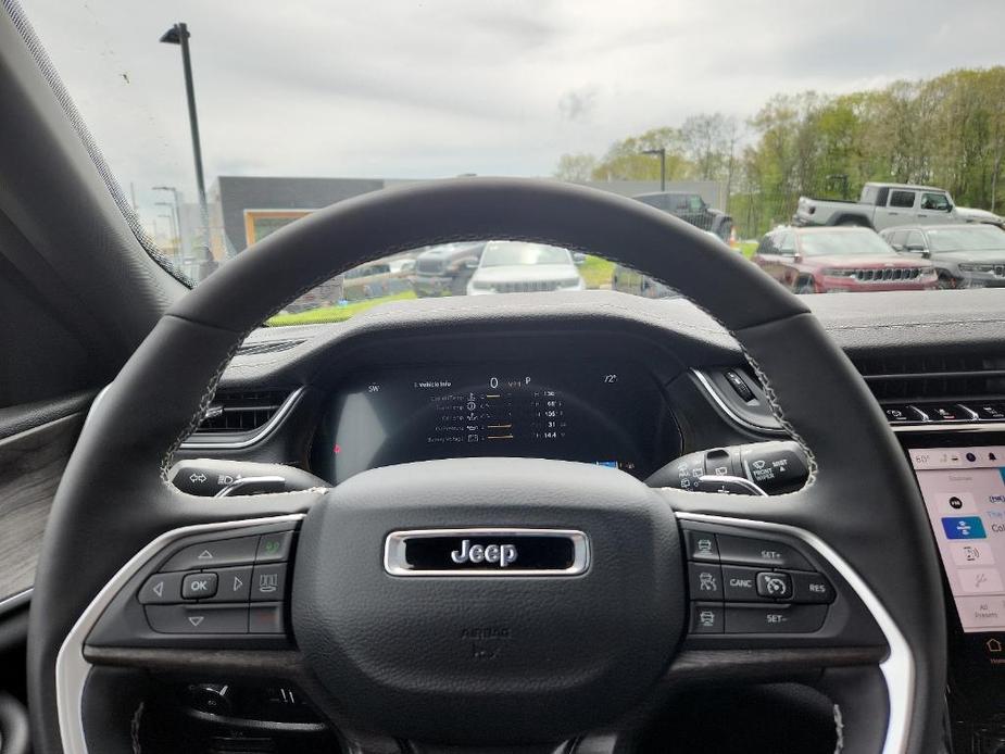 new 2024 Jeep Grand Cherokee L car, priced at $53,776