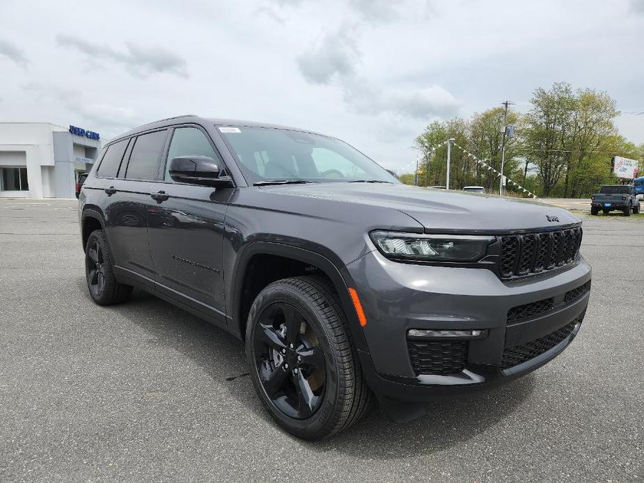 new 2024 Jeep Grand Cherokee L car, priced at $53,776