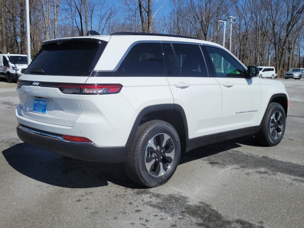 new 2024 Jeep Grand Cherokee 4xe car, priced at $62,431