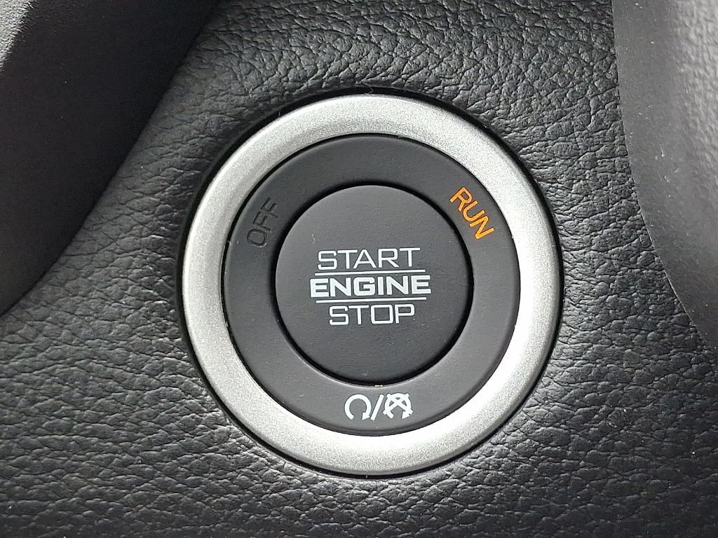 new 2025 Ram 1500 car, priced at $60,436
