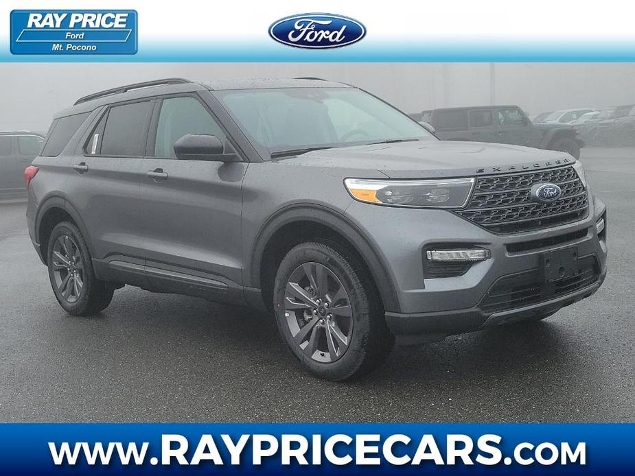 new 2024 Ford Explorer car, priced at $46,930