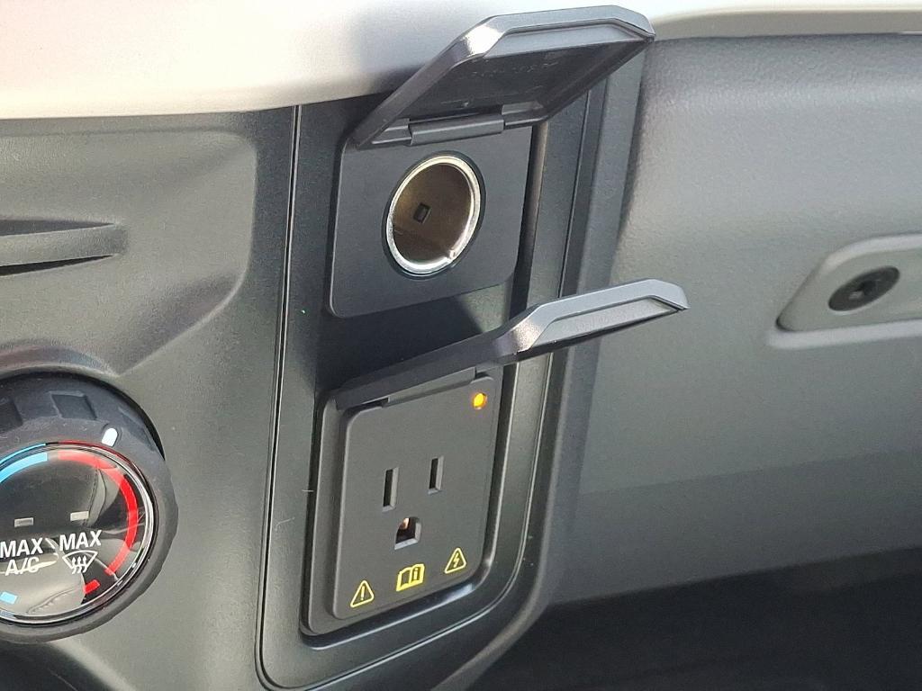 new 2025 Ford F-250 car, priced at $69,770
