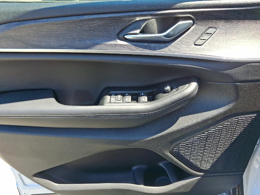 new 2025 Jeep Grand Cherokee car, priced at $44,895