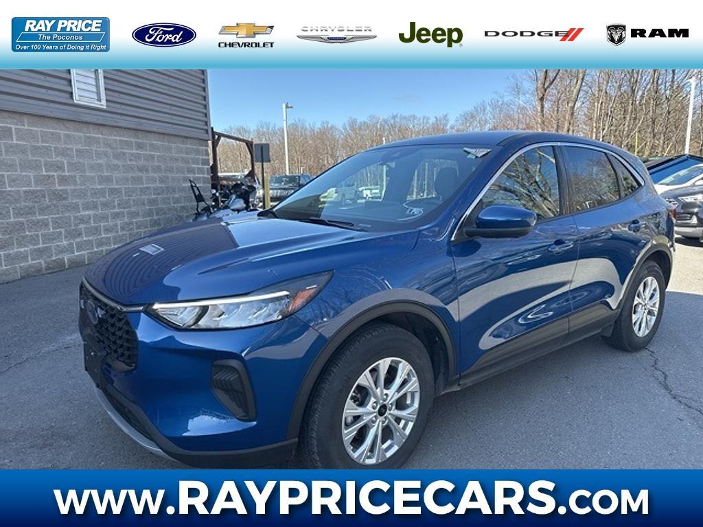 used 2023 Ford Escape car, priced at $26,868