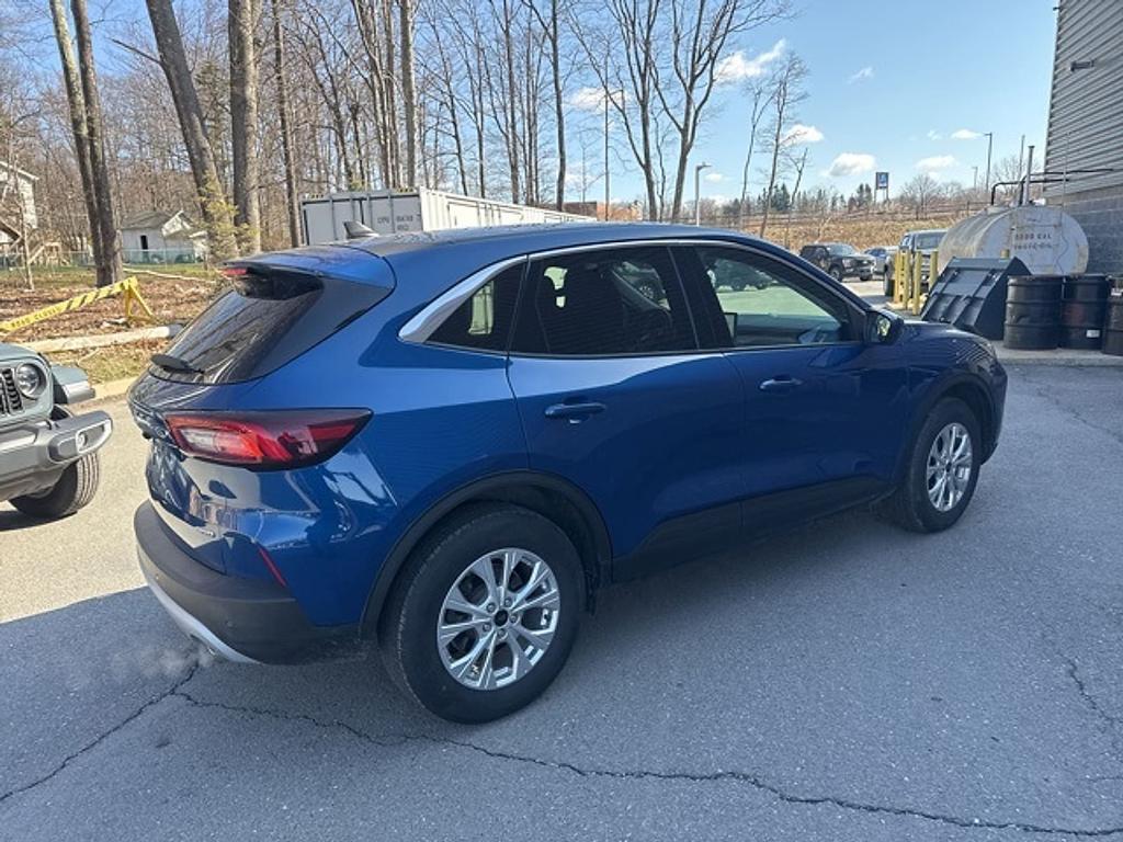 used 2023 Ford Escape car, priced at $26,868