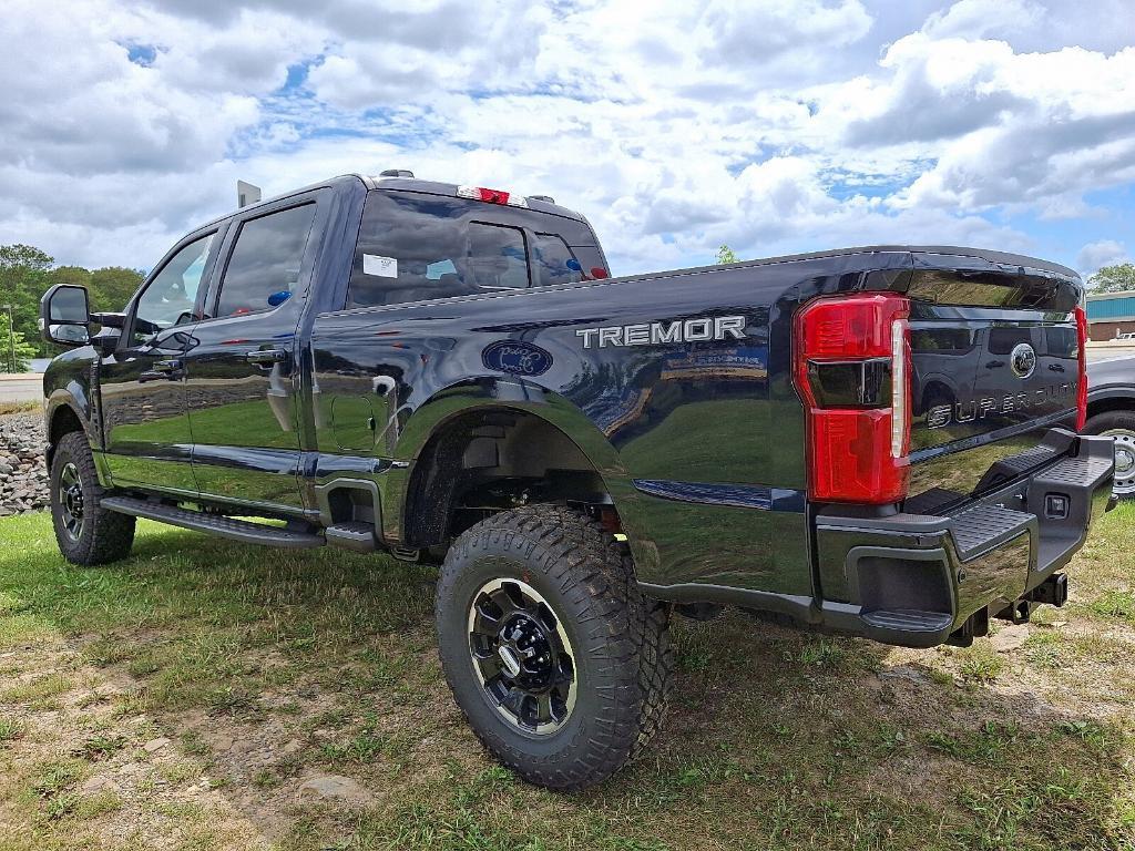new 2025 Ford F-250 car, priced at $77,122