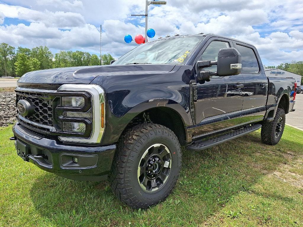 new 2025 Ford F-250 car, priced at $77,122