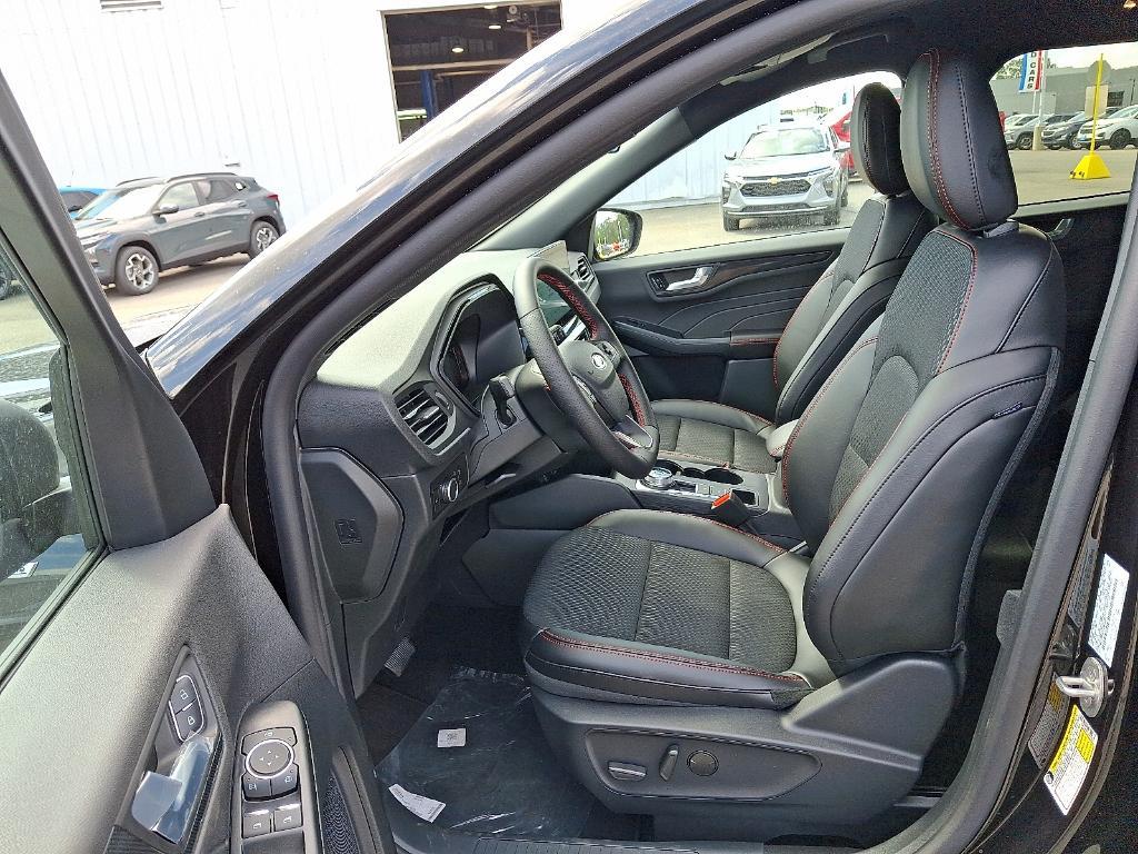 new 2025 Ford Escape car, priced at $34,878