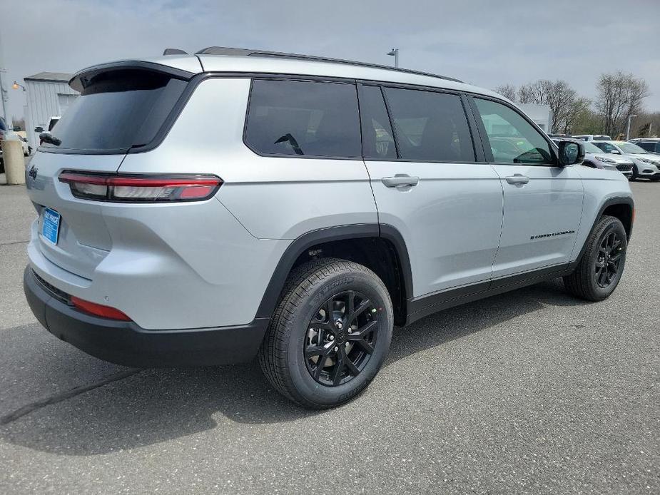 new 2024 Jeep Grand Cherokee L car, priced at $47,109